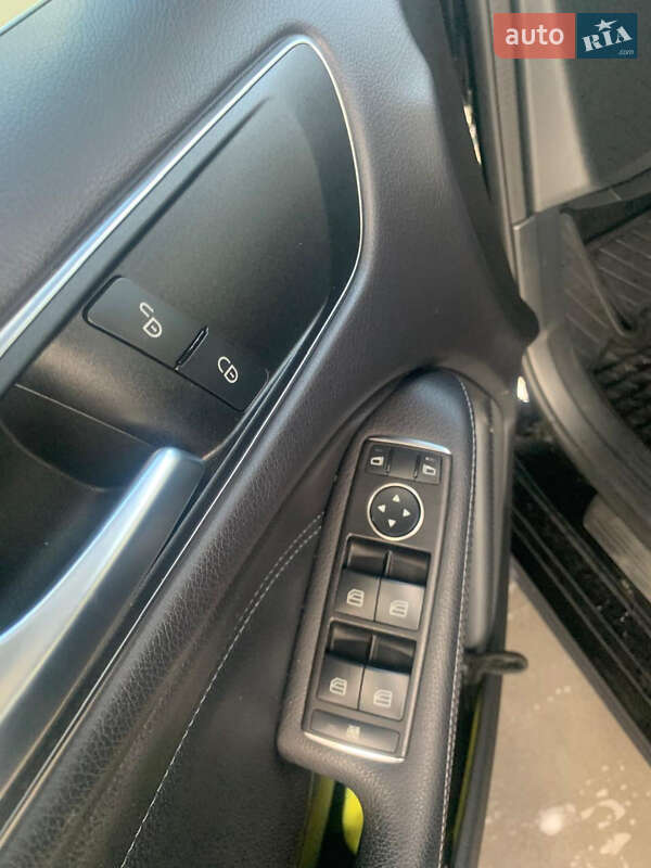 Хэтчбек Mercedes-Benz B-Class 2017 в Козине