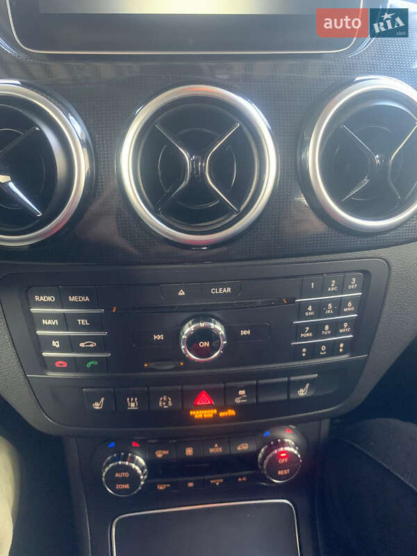 Хэтчбек Mercedes-Benz B-Class 2017 в Козине