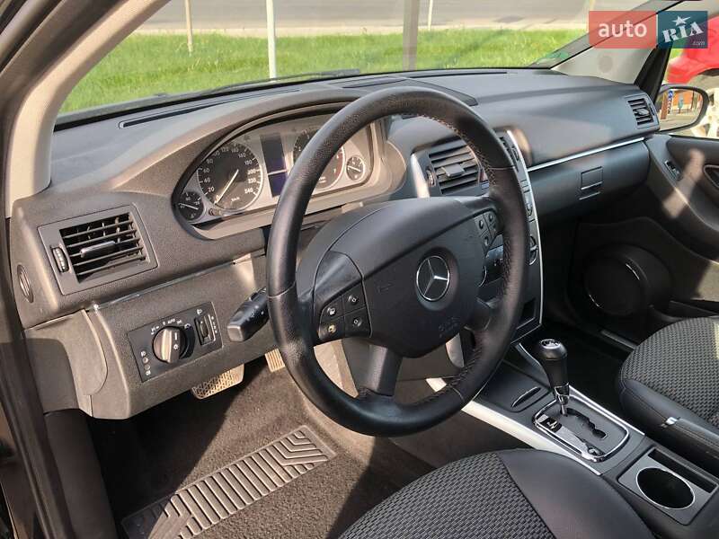Хетчбек Mercedes-Benz B-Class 2007 в Ковелі фото 18 Хетчбек Mercedes-Benz B-Class 2007 в Ковелі