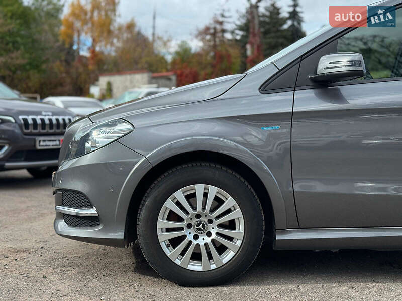 Хетчбек Mercedes-Benz B-Class 2017 в Вінниці фото 4 Хетчбек Mercedes-Benz B-Class 2017 в Вінниці