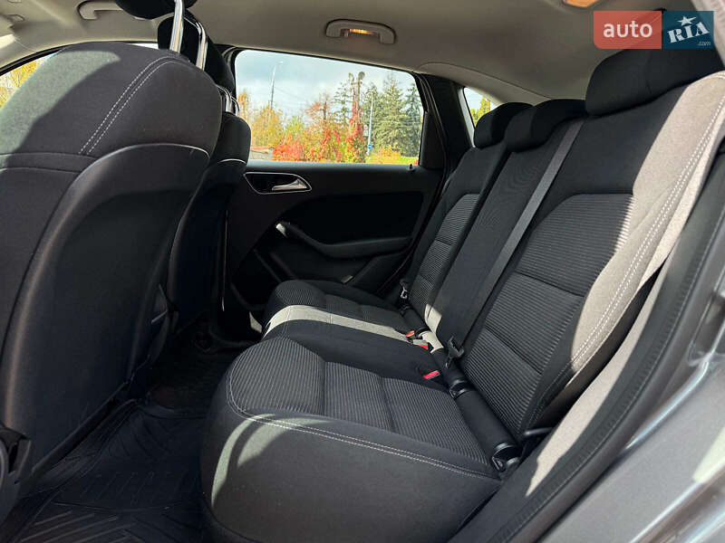 Хетчбек Mercedes-Benz B-Class 2017 в Вінниці фото 38 Хетчбек Mercedes-Benz B-Class 2017 в Вінниці
