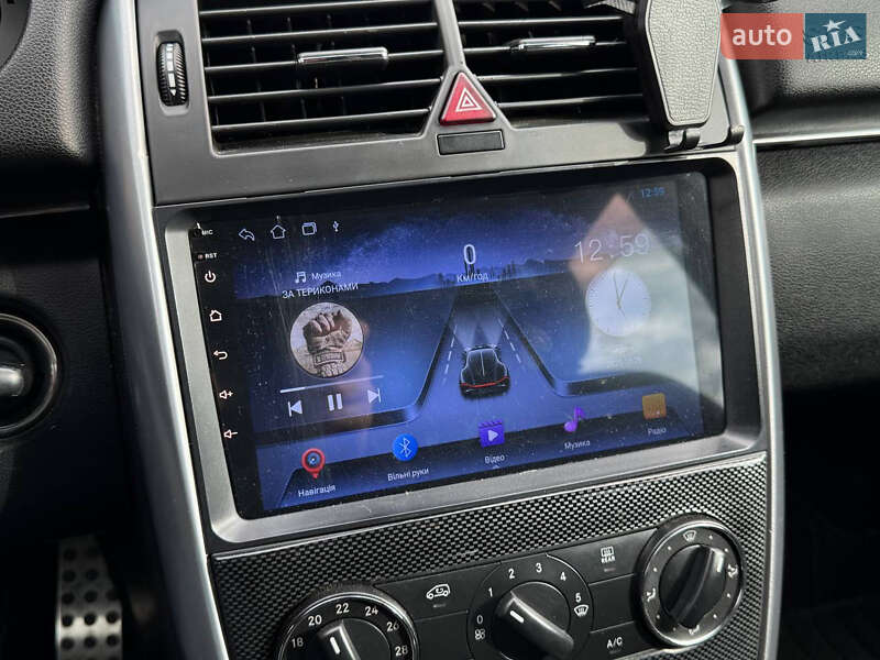 Хэтчбек Mercedes-Benz B-Class 2010 в Киеве