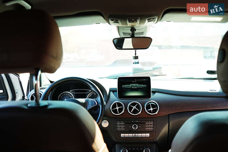 Хэтчбек Mercedes-Benz B-Class 2015 в Одессе