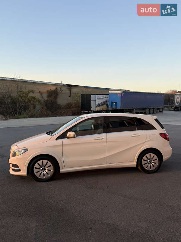 Хэтчбек Mercedes-Benz B-Class 2015 в Виннице фото 8 Хэтчбек Mercedes-Benz B-Class 2015 в Виннице