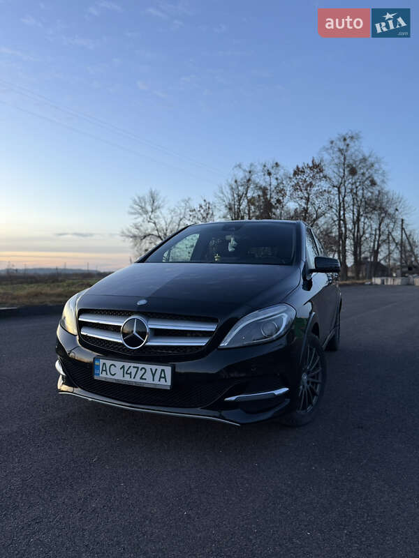 Хэтчбек Mercedes-Benz B-Class 2014 в Ковеле фото 3 Хэтчбек Mercedes-Benz B-Class 2014 в Ковеле