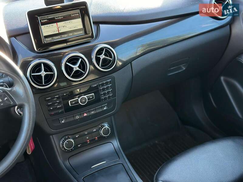 Хетчбек Mercedes-Benz B-Class 2014 в Вінниці фото 15 Хетчбек Mercedes-Benz B-Class 2014 в Вінниці