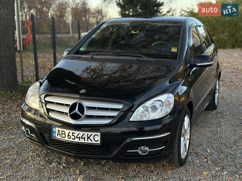 Хэтчбек Mercedes-Benz B-Class 2010 в Виннице фото 2 Хэтчбек Mercedes-Benz B-Class 2010 в Виннице
