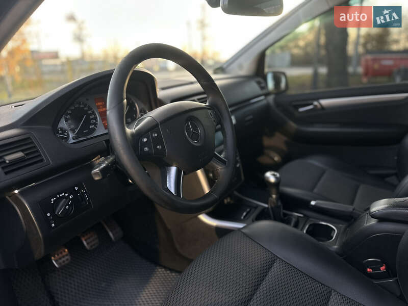 Хэтчбек Mercedes-Benz B-Class 2010 в Виннице фото 26 Хэтчбек Mercedes-Benz B-Class 2010 в Виннице