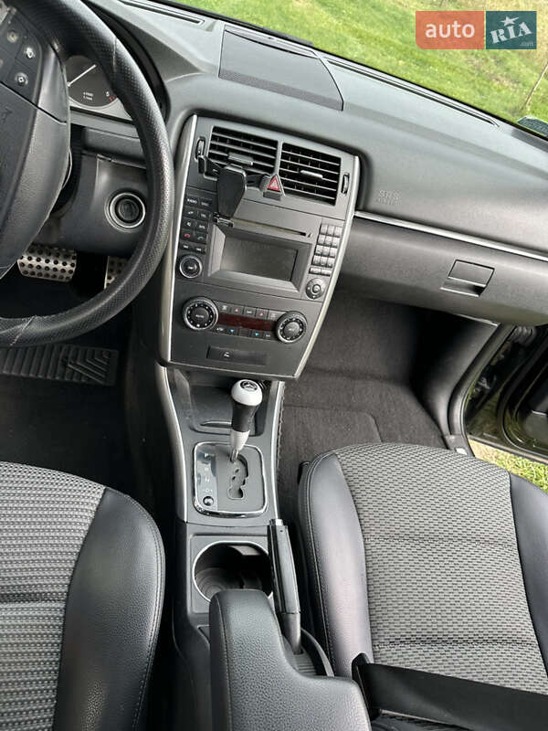 Хетчбек Mercedes-Benz B-Class 2008 в Івано-Франківську фото 5 Хетчбек Mercedes-Benz B-Class 2008 в Івано-Франківську