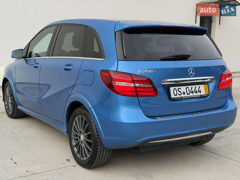 Хэтчбек Mercedes-Benz B-Class 2016 в Луцке фото 7 Хэтчбек Mercedes-Benz B-Class 2016 в Луцке