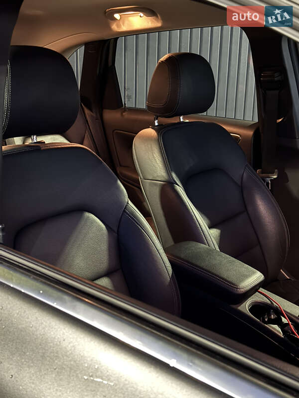 Хэтчбек Mercedes-Benz B-Class 2014 в Броварах