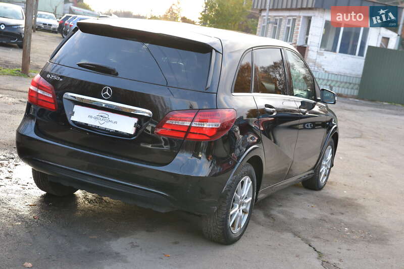 Хетчбек Mercedes-Benz B-Class 2017 в Луцьку фото 7 Хетчбек Mercedes-Benz B-Class 2017 в Луцьку