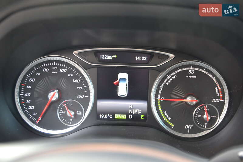 Хетчбек Mercedes-Benz B-Class 2017 в Луцьку фото 30 Хетчбек Mercedes-Benz B-Class 2017 в Луцьку