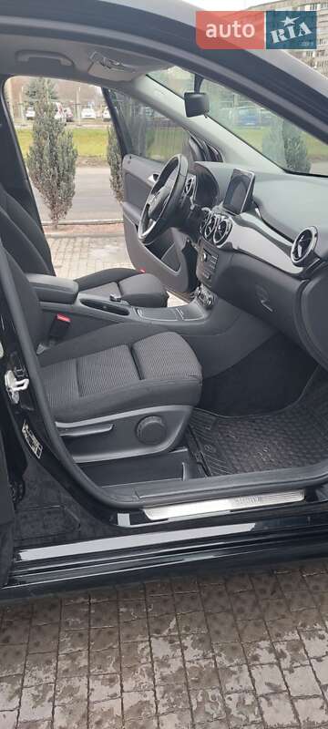 Хэтчбек Mercedes-Benz B-Class 2016 в Полтаве