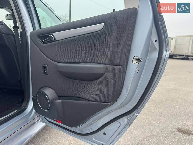 Хэтчбек Mercedes-Benz B-Class 2010 в Белой Церкви фото 55 Хэтчбек Mercedes-Benz B-Class 2010 в Белой Церкви