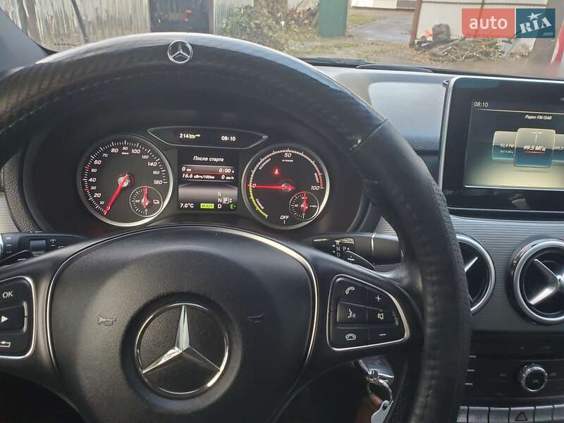 Хетчбек Mercedes-Benz B-Class 2015 в Сарнах