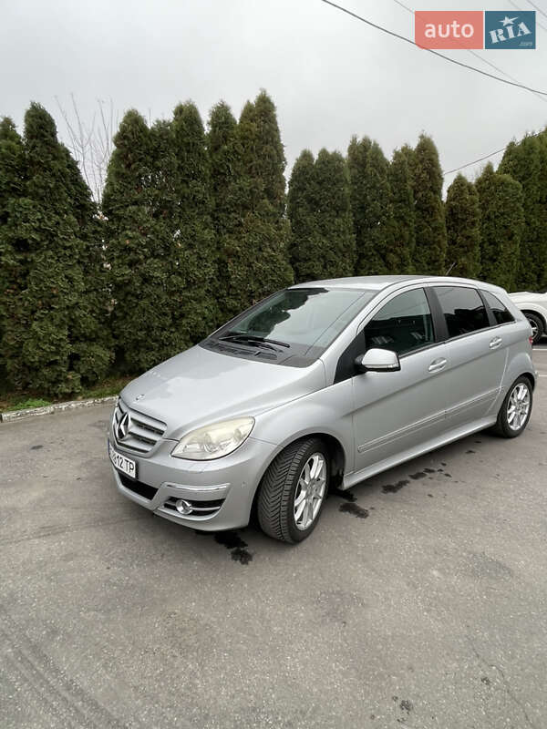 Хетчбек Mercedes-Benz B-Class 2011 в Тернополі фото 6 Хетчбек Mercedes-Benz B-Class 2011 в Тернополі