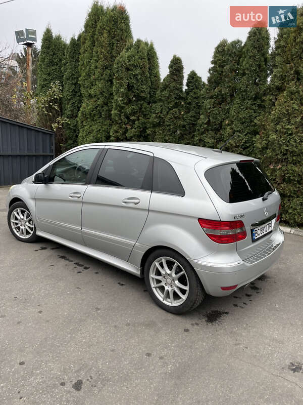 Хетчбек Mercedes-Benz B-Class 2011 в Тернополі фото 27 Хетчбек Mercedes-Benz B-Class 2011 в Тернополі