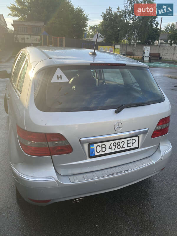 Хетчбек Mercedes-Benz B-Class 2010 в Черкасах
