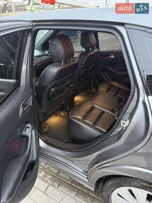 Хэтчбек Mercedes-Benz B-Class 2015 в Киеве