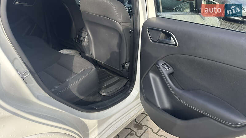 Хэтчбек Mercedes-Benz B-Class 2015 в Черновцах фото 15 Хэтчбек Mercedes-Benz B-Class 2015 в Черновцах
