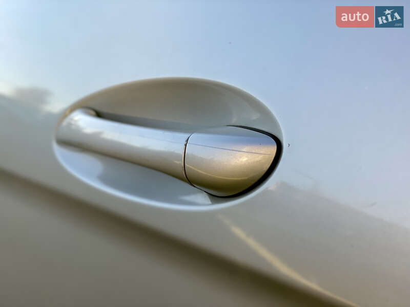 Хетчбек Mercedes-Benz B-Class 2009 в Луцьку фото 16 Хетчбек Mercedes-Benz B-Class 2009 в Луцьку