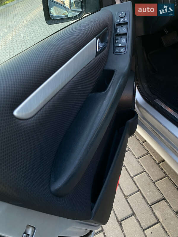 Хетчбек Mercedes-Benz B-Class 2009 в Луцьку фото 24 Хетчбек Mercedes-Benz B-Class 2009 в Луцьку