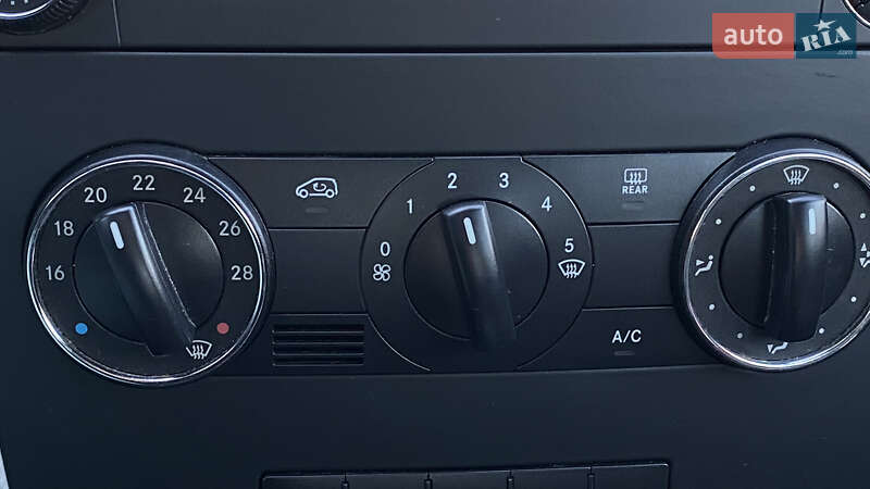 Хетчбек Mercedes-Benz B-Class 2009 в Луцьку фото 33 Хетчбек Mercedes-Benz B-Class 2009 в Луцьку