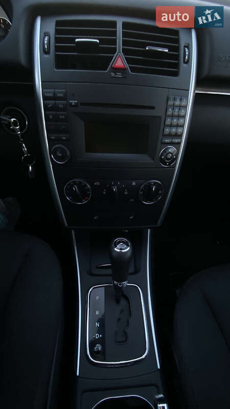 Хетчбек Mercedes-Benz B-Class 2009 в Луцьку фото 35 Хетчбек Mercedes-Benz B-Class 2009 в Луцьку
