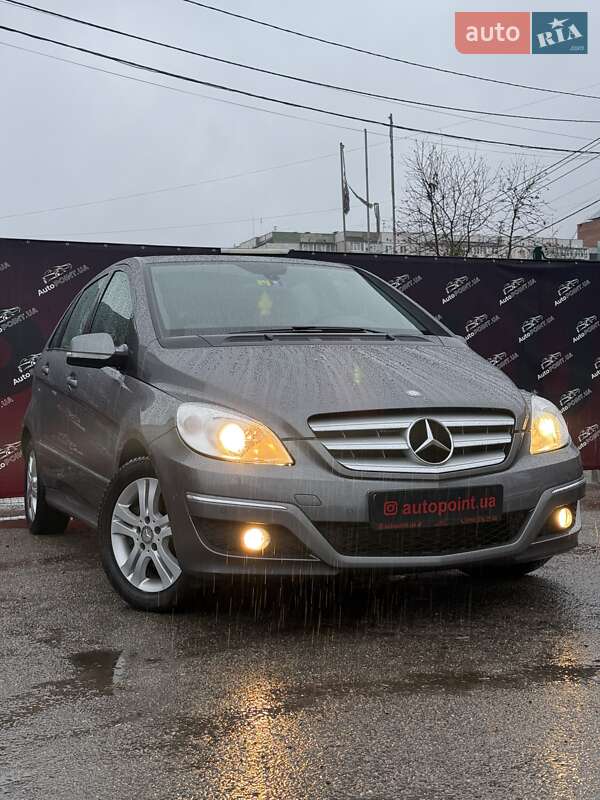 Хэтчбек Mercedes-Benz B-Class 2008 в Сумах