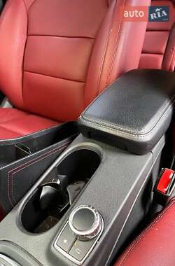 Хэтчбек Mercedes-Benz B-Class 2015 в Киеве