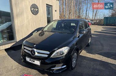 Хэтчбек Mercedes-Benz B-Class 2016 в Тернополе