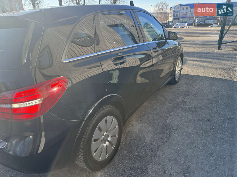 Хэтчбек Mercedes-Benz B-Class 2016 в Тернополе фото 9 Хэтчбек Mercedes-Benz B-Class 2016 в Тернополе