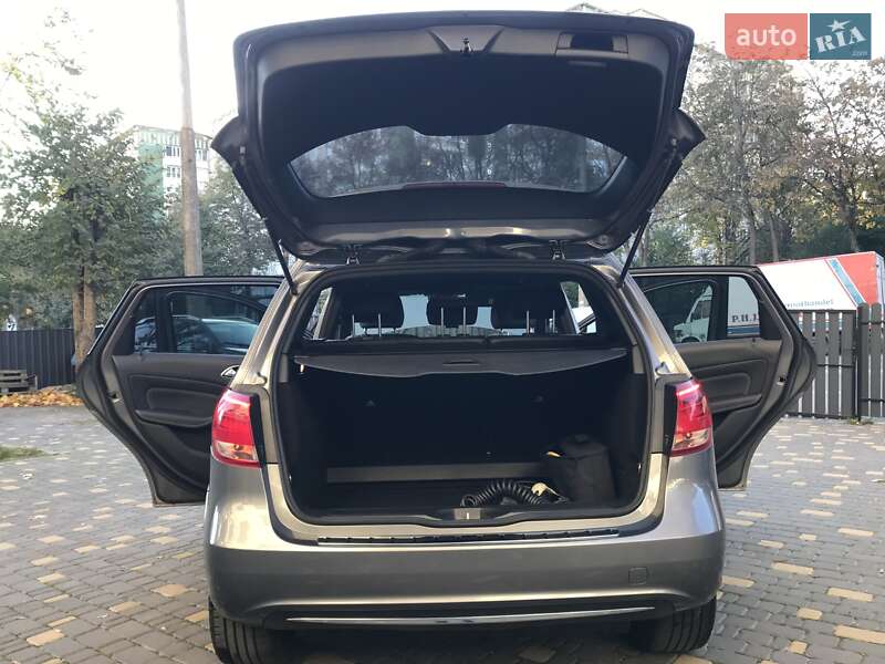 Хетчбек Mercedes-Benz B-Class 2015 в Тернополі