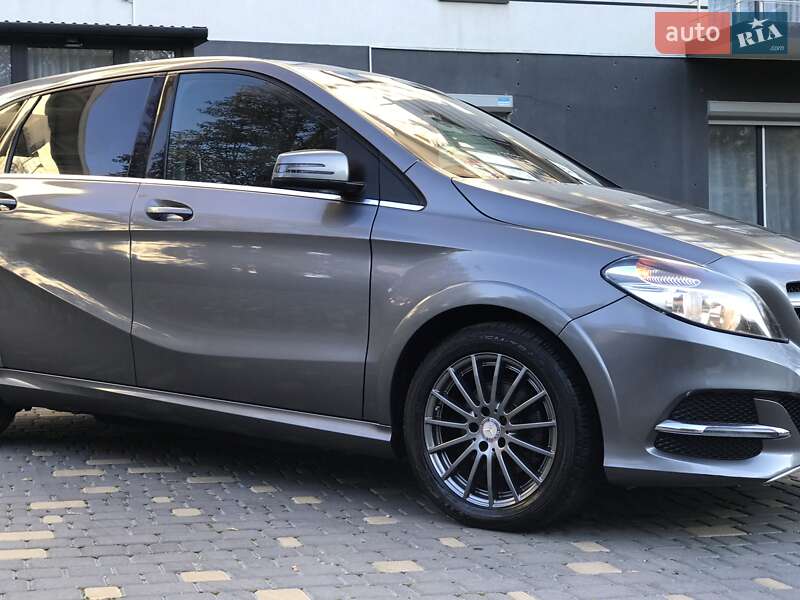 Хетчбек Mercedes-Benz B-Class 2015 в Тернополі