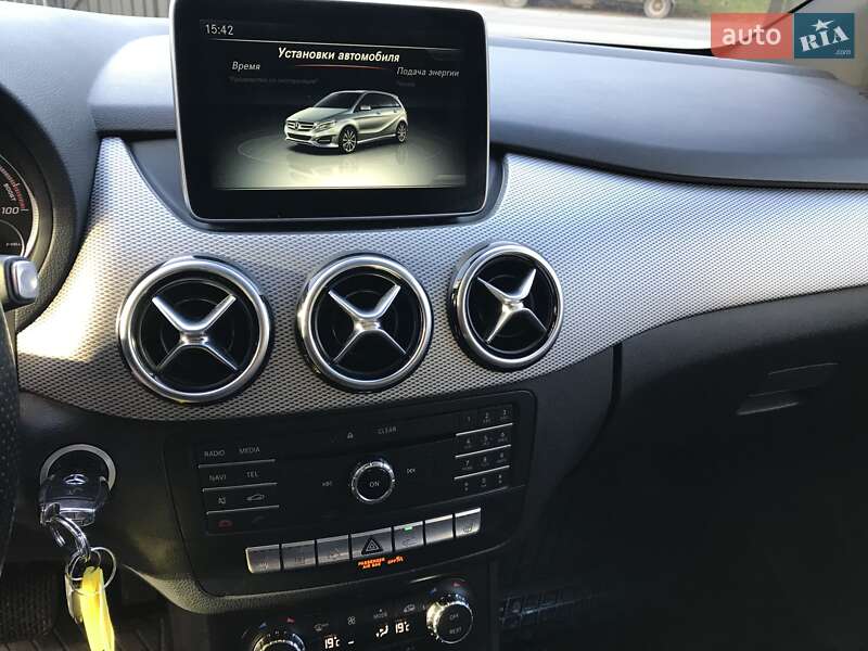 Хетчбек Mercedes-Benz B-Class 2015 в Тернополі