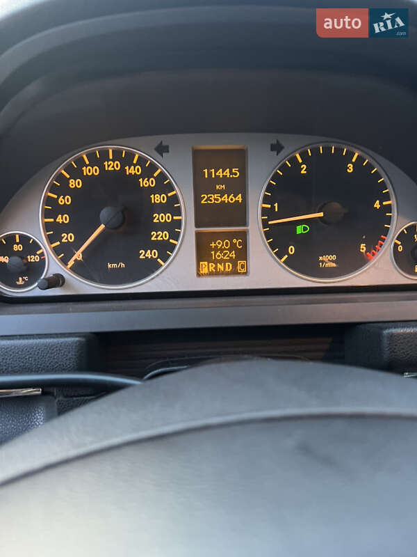 Хетчбек Mercedes-Benz B-Class 2010 в Львові фото 7 Хетчбек Mercedes-Benz B-Class 2010 в Львові