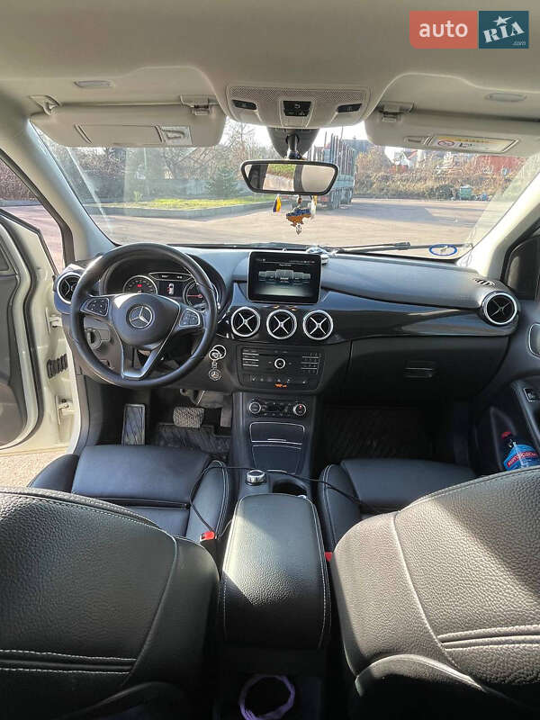 Хетчбек Mercedes-Benz B-Class 2016 в Житомирі фото 7 Хетчбек Mercedes-Benz B-Class 2016 в Житомирі
