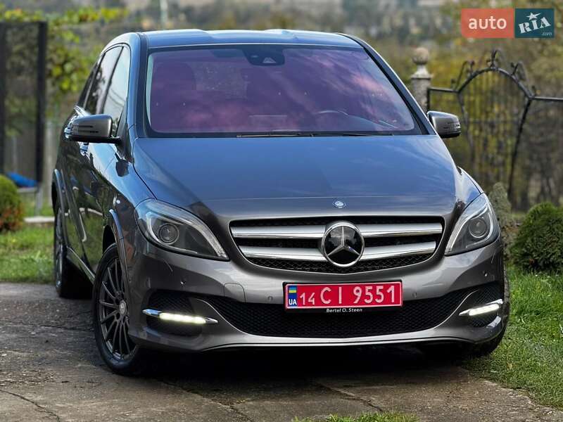 Хетчбек Mercedes-Benz B-Class 2016 в Дрогобичі