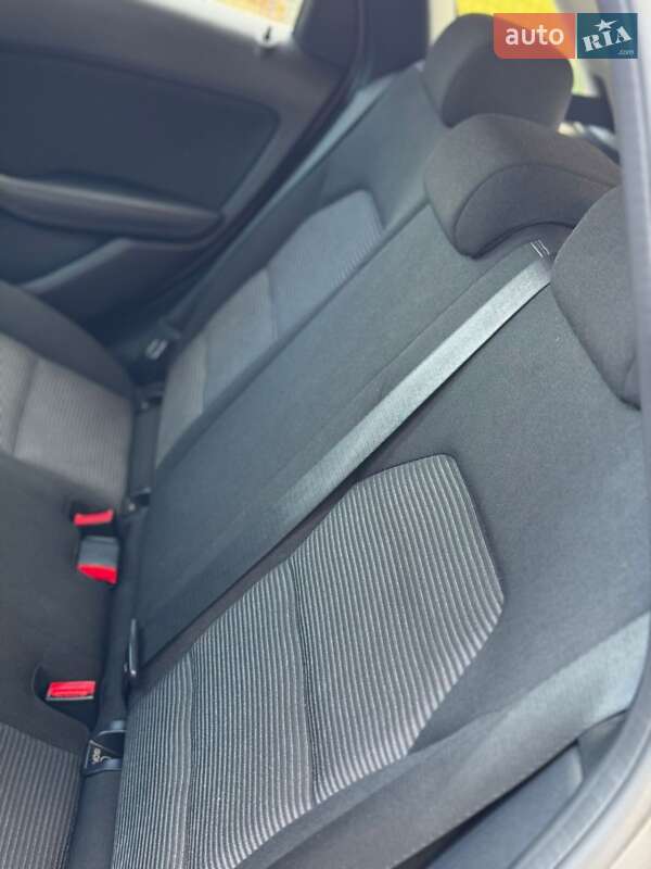 Хетчбек Mercedes-Benz B-Class 2016 в Дрогобичі