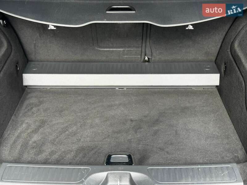 Хетчбек Mercedes-Benz B-Class 2016 в Дрогобичі