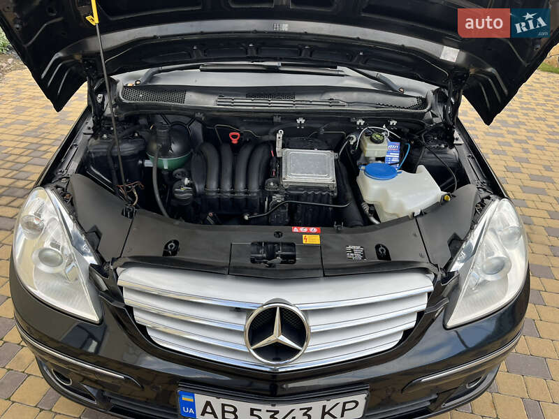 Хетчбек Mercedes-Benz B-Class 2005 в Могилів-Подільському фото 59 Хетчбек Mercedes-Benz B-Class 2005 в Могилів-Подільському