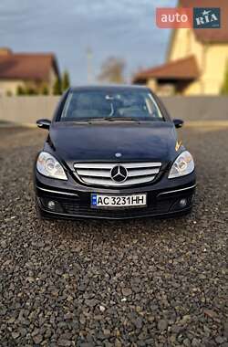 Хэтчбек Mercedes-Benz B-Class 2005 в Нововолынске