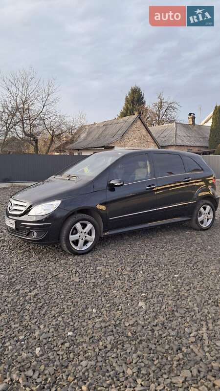 Хэтчбек Mercedes-Benz B-Class 2005 в Нововолынске фото 5 Хэтчбек Mercedes-Benz B-Class 2005 в Нововолынске