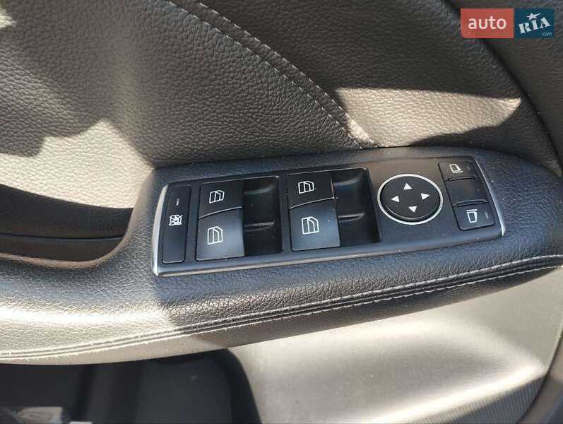 Хетчбек Mercedes-Benz B-Class 2014 в Києві фото 12 Хетчбек Mercedes-Benz B-Class 2014 в Києві