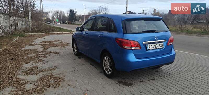 Хетчбек Mercedes-Benz B-Class 2016 в Києві