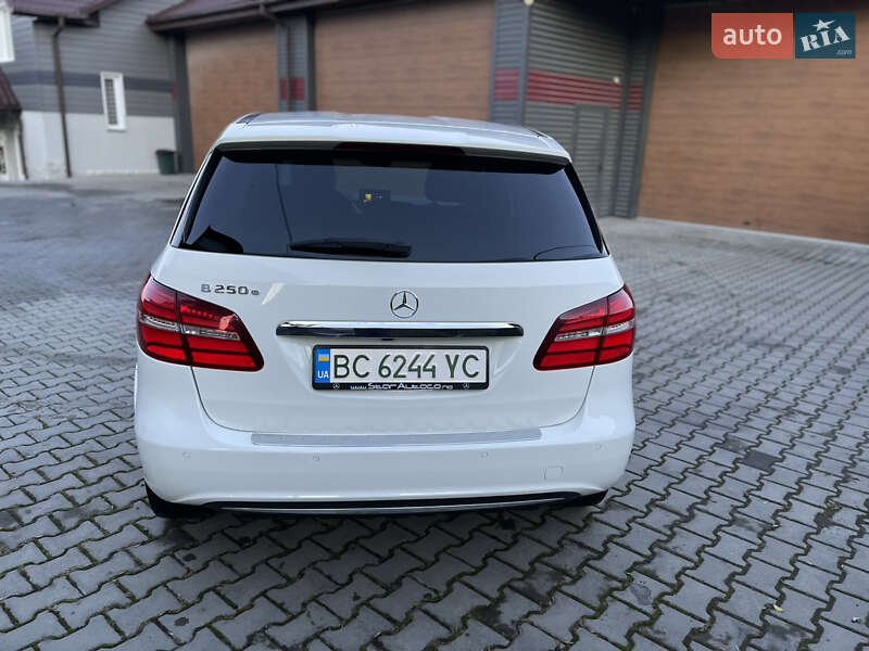 Хэтчбек Mercedes-Benz B-Class 2017 в Дрогобыче фото 10 Хэтчбек Mercedes-Benz B-Class 2017 в Дрогобыче