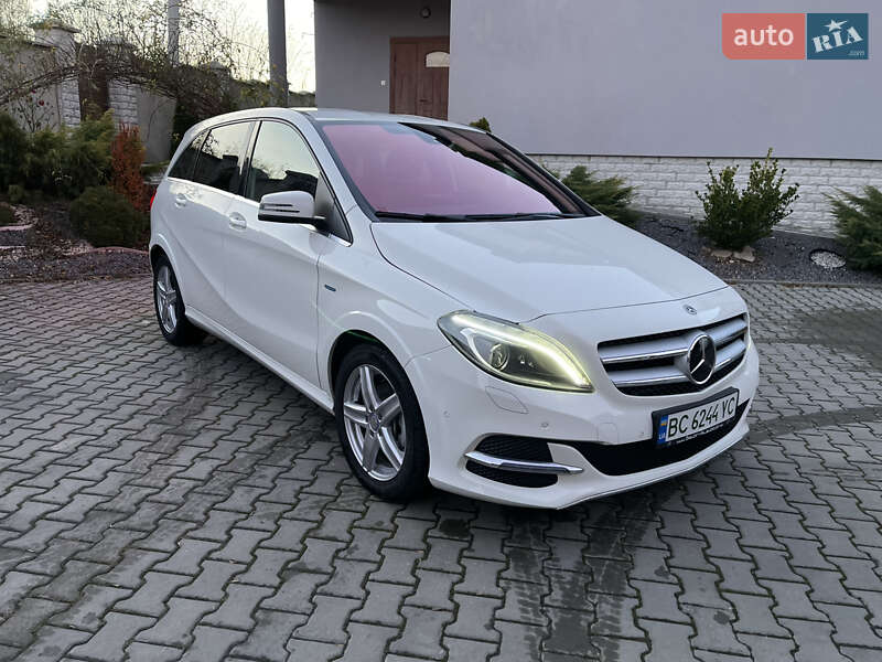 Хэтчбек Mercedes-Benz B-Class 2017 в Дрогобыче фото 42 Хэтчбек Mercedes-Benz B-Class 2017 в Дрогобыче