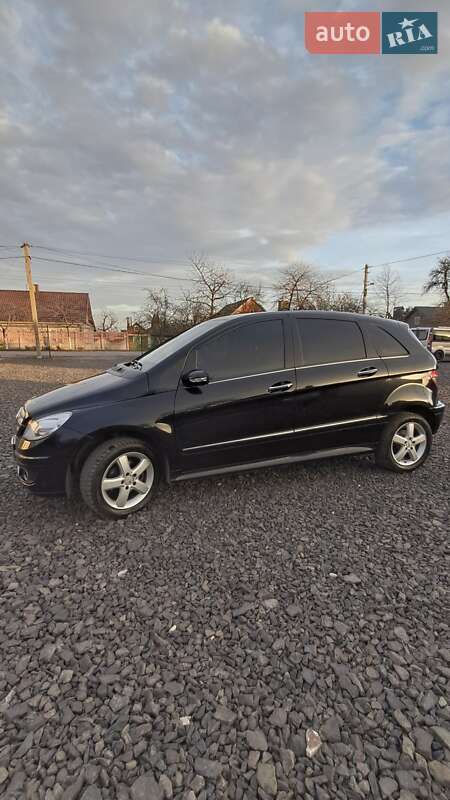 Хэтчбек Mercedes-Benz B-Class 2005 в Нововолынске