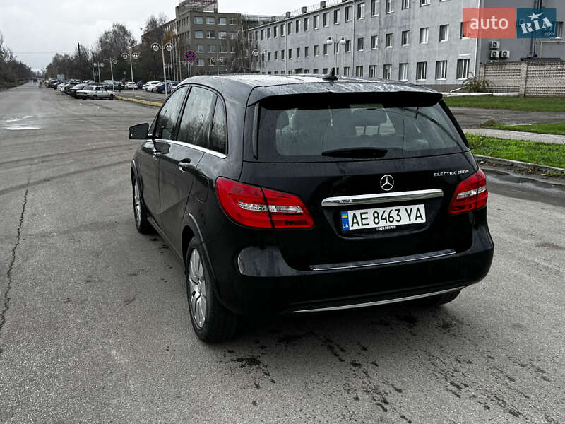 Хетчбек Mercedes-Benz B-Class 2014 в Дніпрі фото 7 Хетчбек Mercedes-Benz B-Class 2014 в Дніпрі